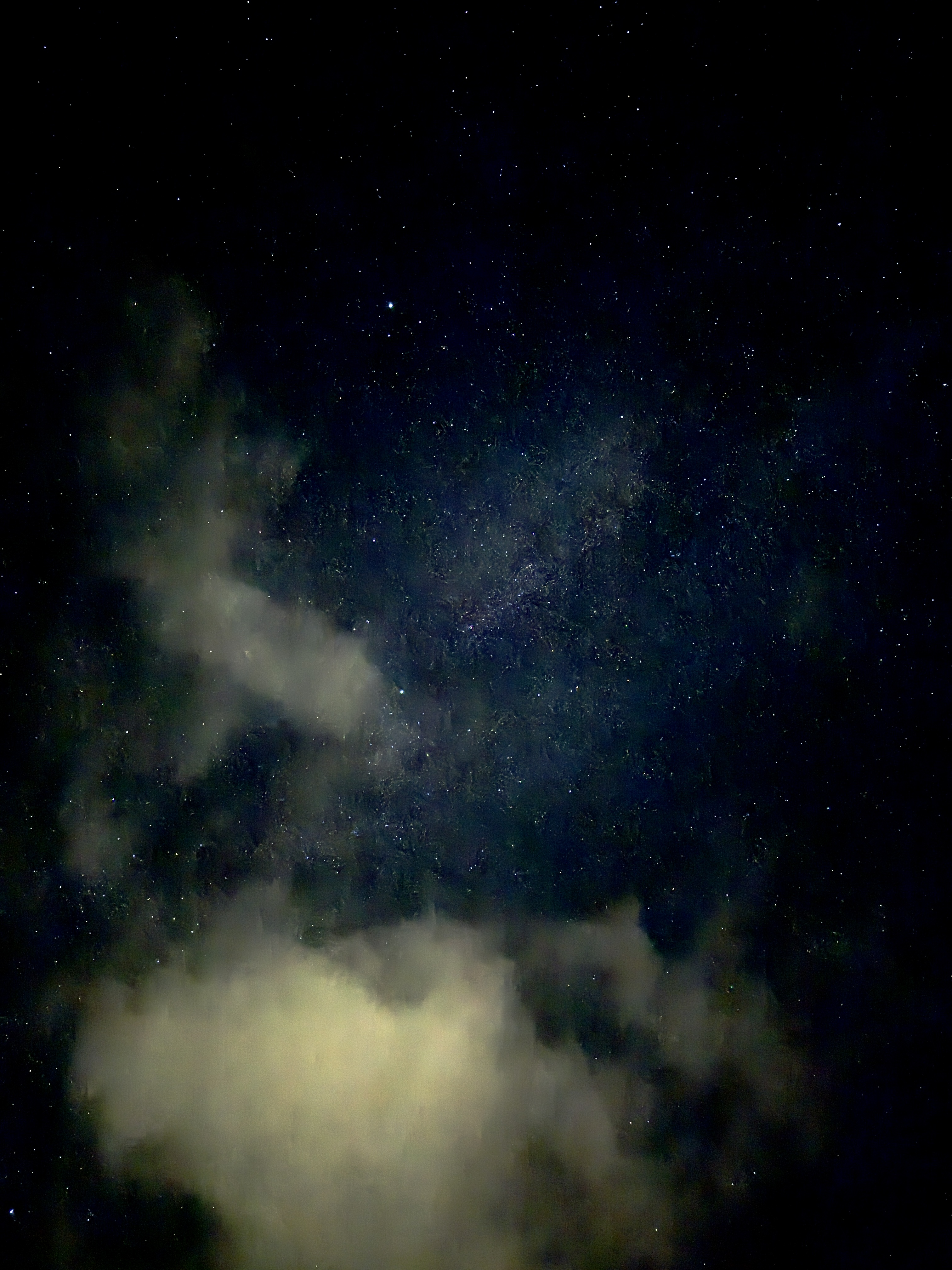 真っ暗ななかに広がる星空